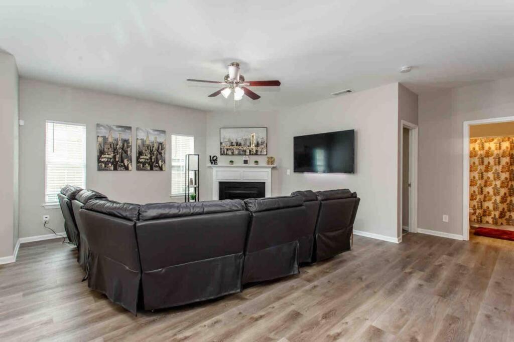 أتلانتا One Chance Luxury Estate - King & Queen Suites! المظهر الخارجي الصورة